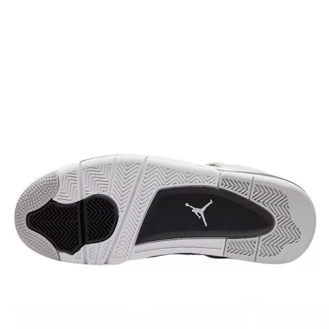 Nike Air Jordan 4 Retro Military Black unisex sneakersy białe z czarnymi detalami Nike Air Jordan 4 Retro Military Black unisex sneakersy białe z czarnymi detalami