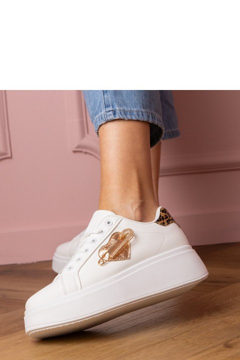 Buty Sportowe Model Lerisol 8919 White/Panterka - PRIMO Buty Sportowe Model Lerisol 8919 White/Panterka - PRIMO
