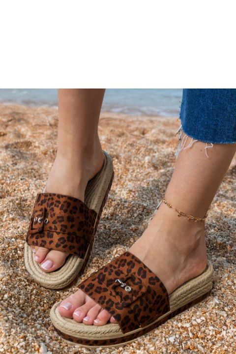 Sandał Klapki Model Lunda LOLO28 Panterka - PRIMO Sandał Klapki Model Lunda LOLO28 Panterka - PRIMO