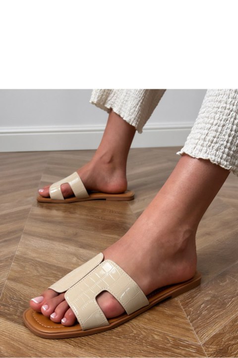 Sandał Klapki Model Sarini DM461 Beige - PRIMO Sandał Klapki Model Sarini DM461 Beige - PRIMO