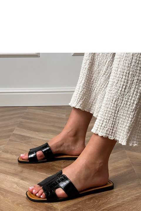 Sandał Klapki Model Sarini DM461 Black - PRIMO Sandał Klapki Model Sarini DM461 Black - PRIMO