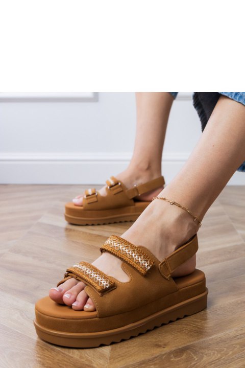 Sandały Model Jenisej PL367 Brown - PRIMO Sandały Model Jenisej PL367 Brown - PRIMO
