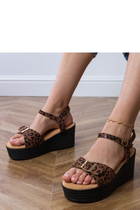 Sandały Model Sarni LOLO22 Panterka - PRIMO Sandały Model Sarni LOLO22 Panterka - PRIMO