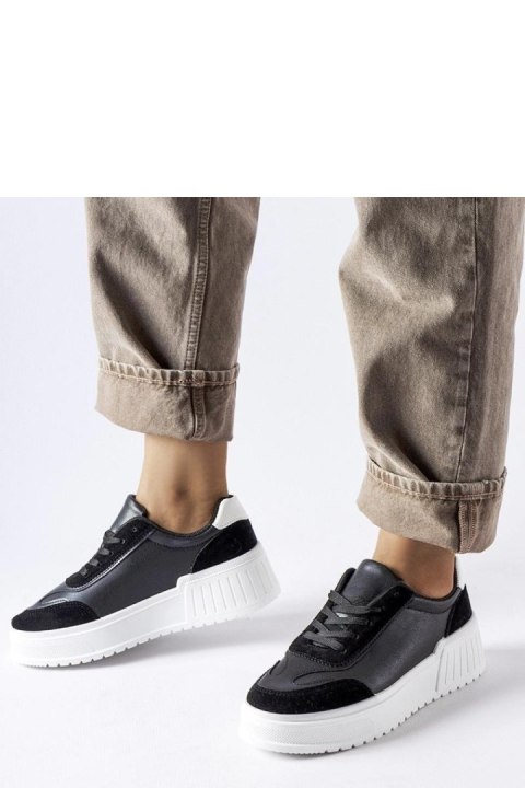 Czarne sneakersy na grubej platformie Seluci - Solea Czarne sneakersy na grubej platformie Seluci - Solea