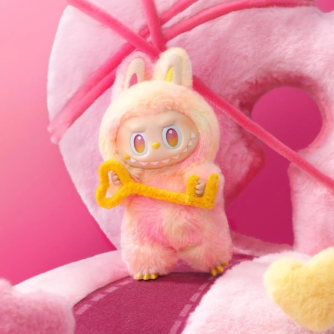 Pop Mart Labubu The Monsters Big into Energy Blindbox | Winylowy brelok kolekcjonerski Pop Mart Labubu The Monsters Big into Energy Blindbox | Winylowy brelok kolekcjonerski